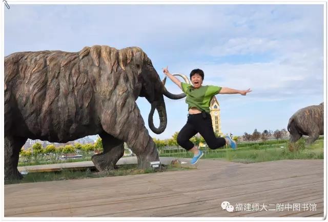最美笑容：语文组 张海清老师.jpg